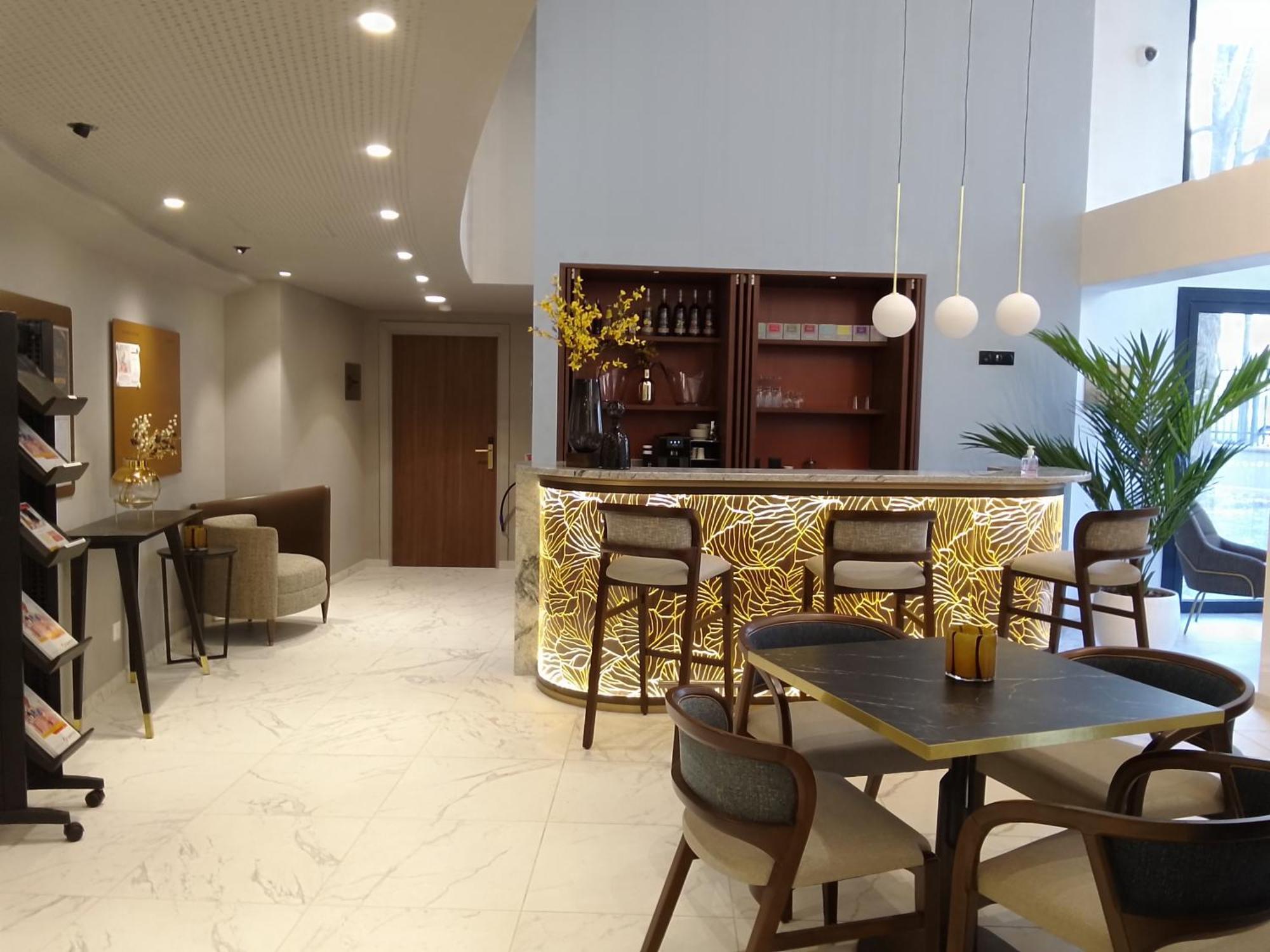 Domitys L'Ellipse Aparthotel Parijs Buitenkant foto